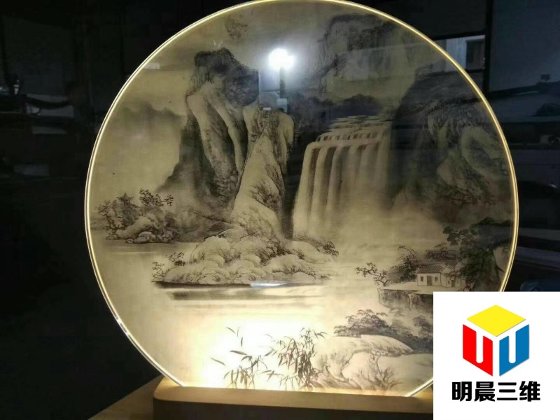 激光內(nèi)雕玻璃：傳承與創(chuàng)新的個(gè)性結(jié)合